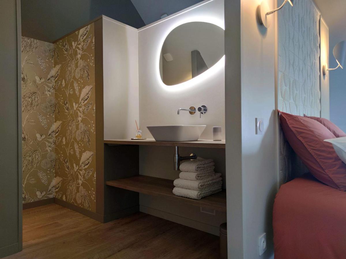 La Douce Halte - Gites Avec Spa Ou Sauna Saint-Ouen-Des-Toits Extérieur photo