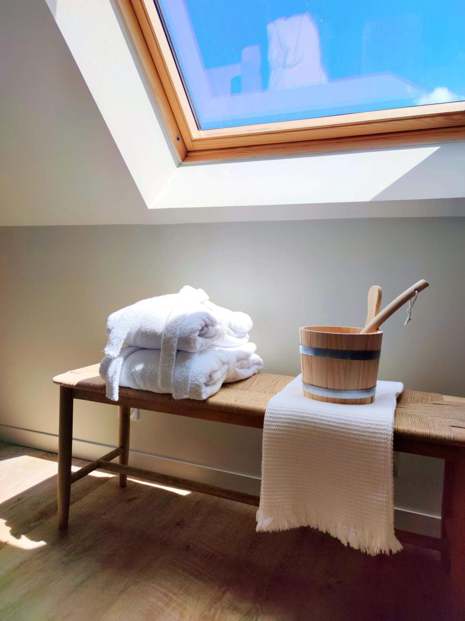 La Douce Halte - Gites Avec Spa Ou Sauna Saint-Ouen-Des-Toits Extérieur photo