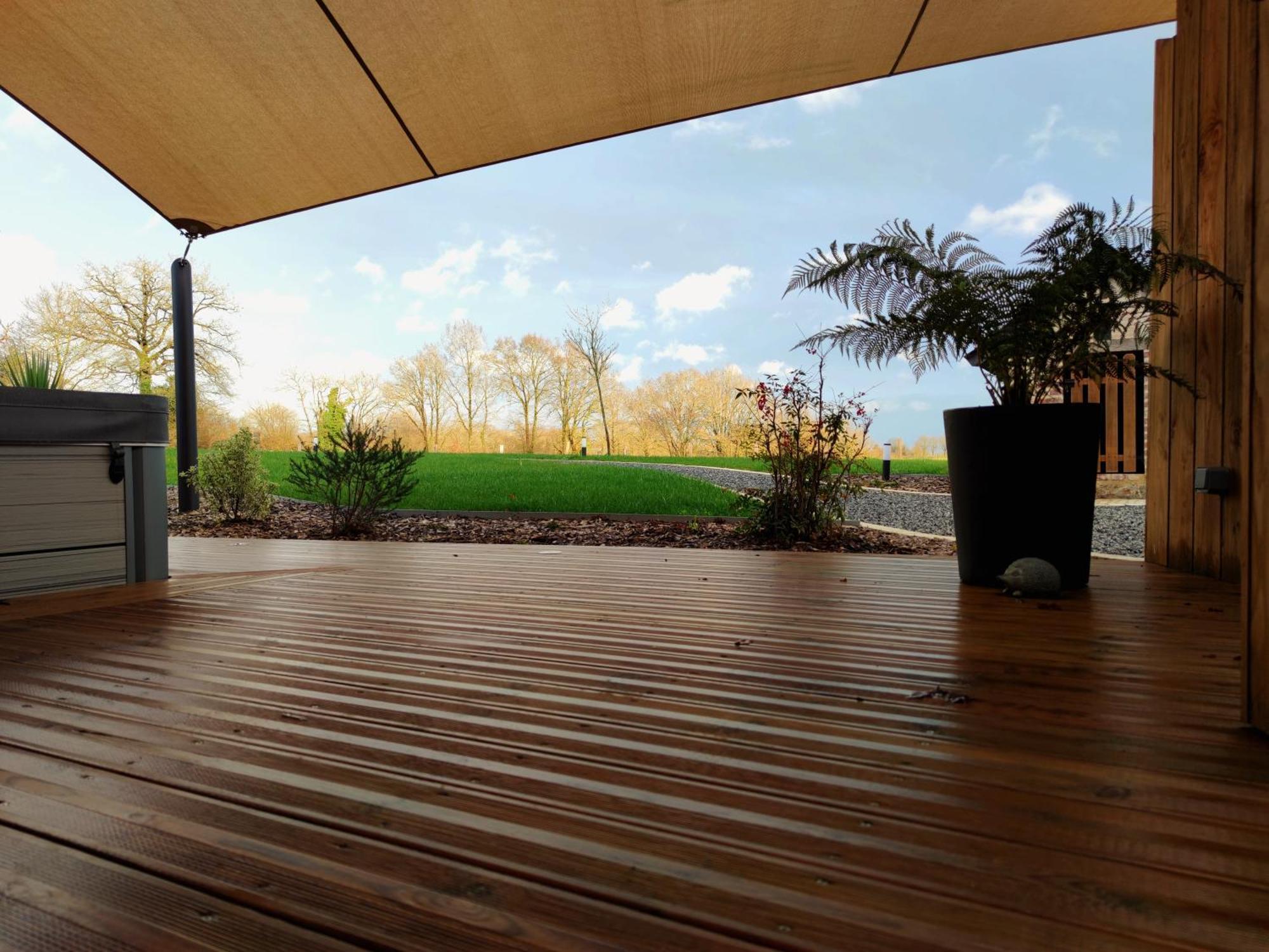 La Douce Halte - Gites Avec Spa Ou Sauna Saint-Ouen-Des-Toits Extérieur photo