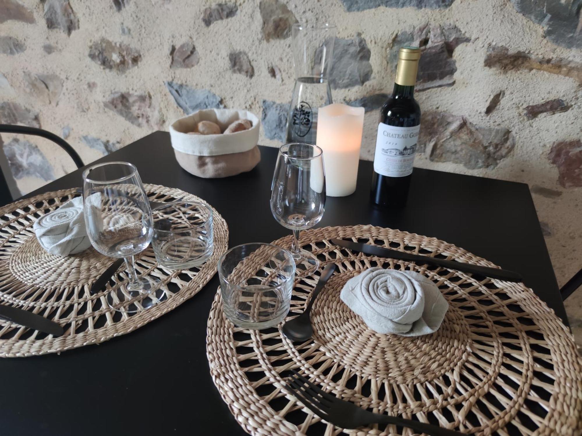 La Douce Halte - Gites Avec Spa Ou Sauna Saint-Ouen-Des-Toits Extérieur photo